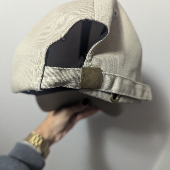 Beige neutral Baseball Hat - Picture 5 of 5